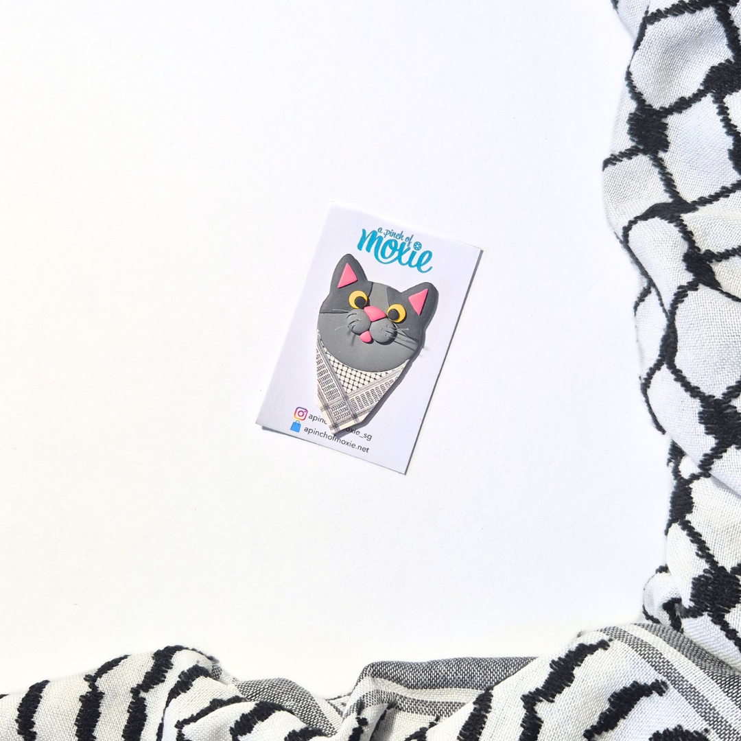 Cat-ffiyeh: Smokey