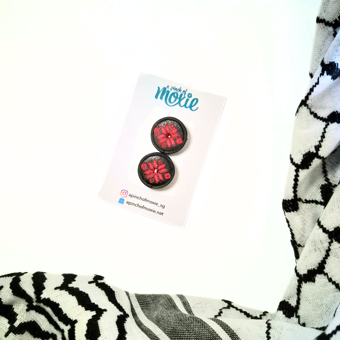 Tatreez: Small Brooch