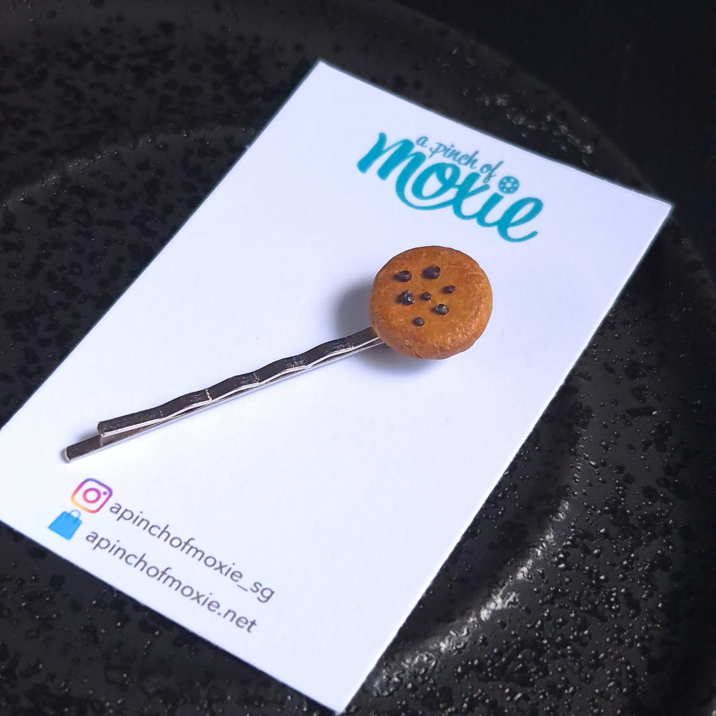 Crumbs: Cookie Hairpin