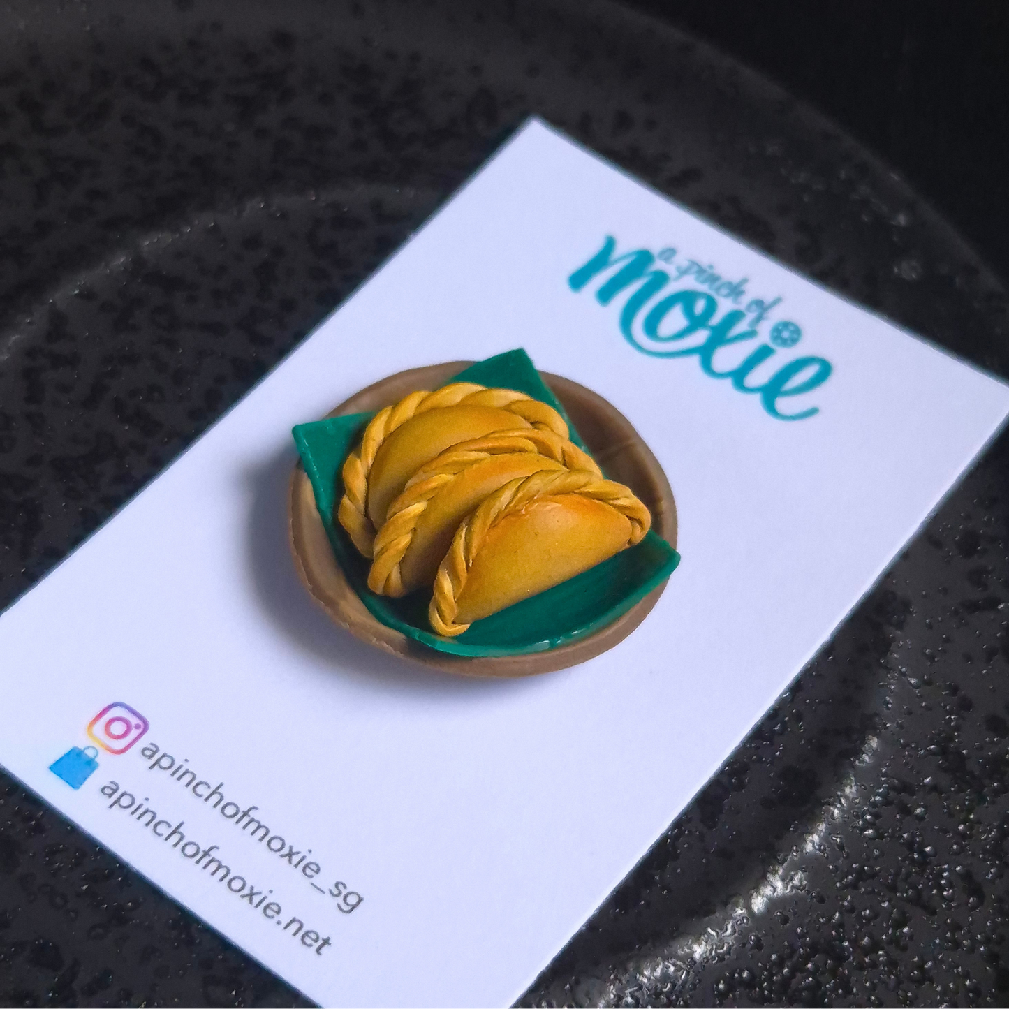 Crumbs: Epok-epok on a Plate