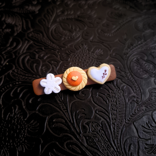 Festive Treats: Kuih Trio Long Brooch