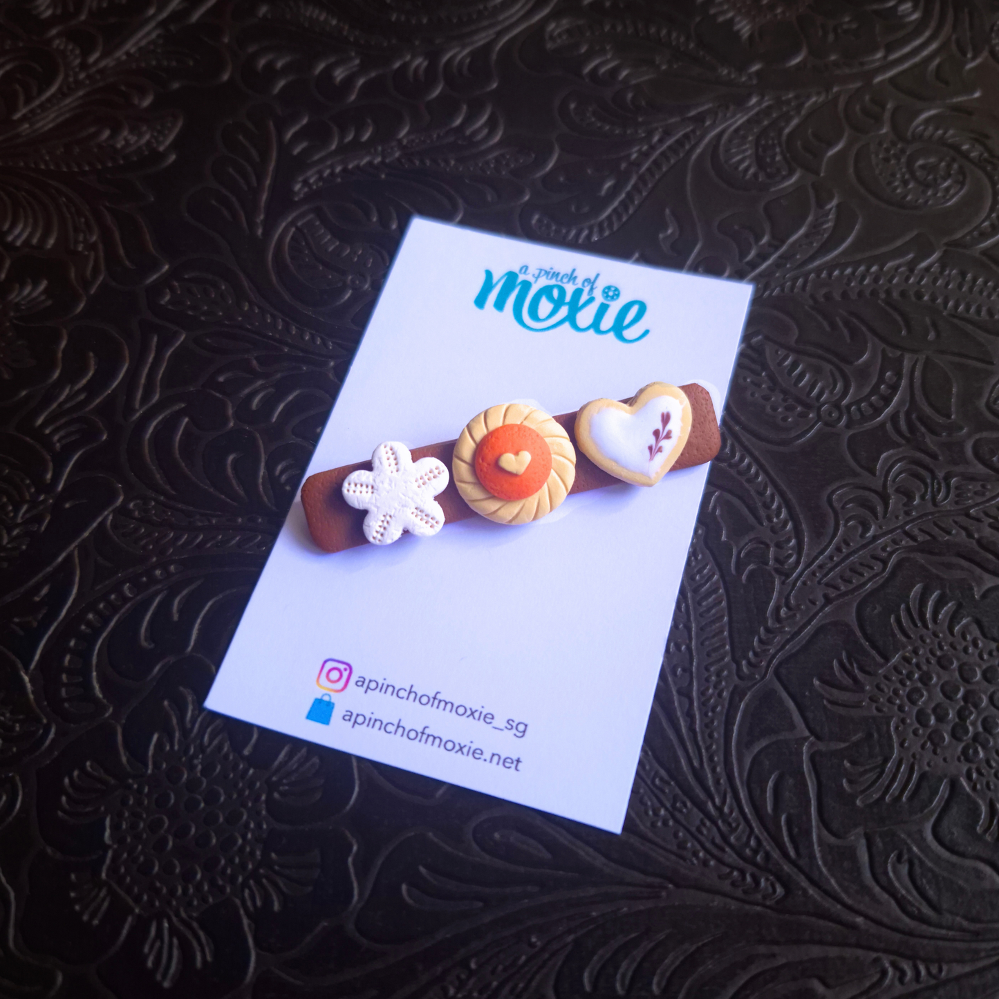 Festive Treats: Kuih Trio Long Brooch